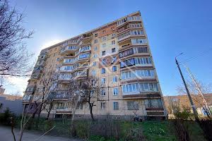 квартира за адресою Курчатова вул., 1б