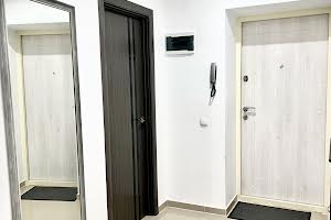 квартира за адресою Крайна вул., 1А