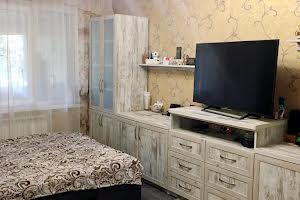 квартира за адресою Космонавтів вул., 83