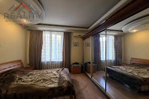 квартира за адресою Незалежності вул. (Титова), 11