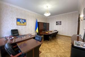 комерційна за адресою Ярославів Вал вул., 14-Г