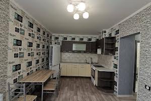 квартира за адресою Лазурна вул., 5
