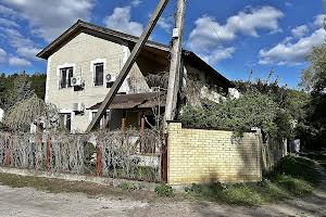 будинок за адресою Центральна