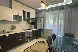 квартира за адресою Космічна вул., 3-А