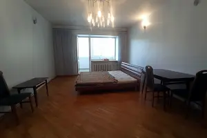 квартира за адресою Академічна вул. (Піонерська), 1
