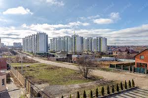 будинок за адресою Кучеренка вул., 1