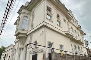 квартира за адресою Кордонний пров., 13
