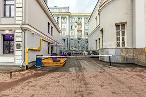коммерческая по адресу Івана Фірцака пер. (Москвіна), 9