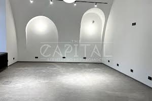 коммерческая по адресу Calle Dilova ул. (Димитрова), 1/2