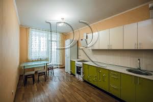 квартира по адресу Драгоманова ул., 2-А