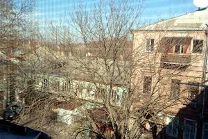 квартира за адресою Пастера вул., 10