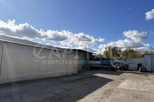комерційна за адресою Соборна вул., 2