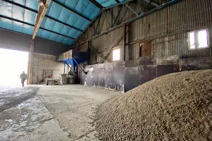 комерційна за адресою Казарського вул., 1/2