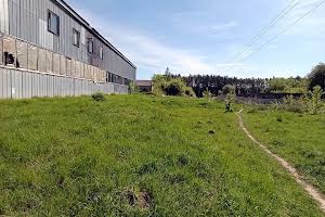 коммерческая по адресу вул. Центральна, 32а