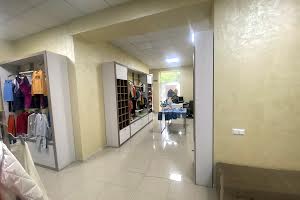 комерційна за адресою Медова вул., 5