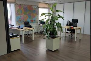 комерційна за адресою Жилянська вул., 75