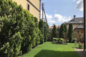 будинок за адресою Лісова вул.