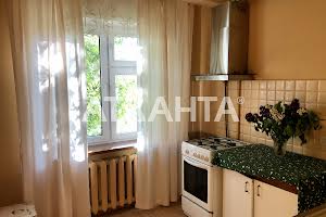 квартира за адресою Євгена Танцюри вул., 42