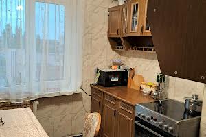 квартира за адресою Добровольського вул., 76