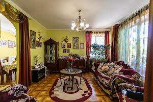 будинок за адресою Самостійна, 62