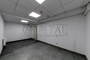 коммерческая по адресу Антоновича, 131
