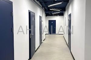 комерційна за адресою Старокиївська вул., 10А