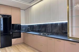 квартира за адресою Микитинецька вул., 2