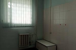 комерційна за адресою Вишгородська вул., 38