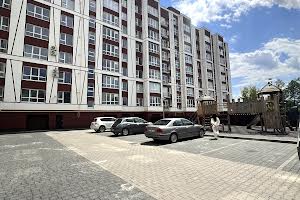 квартира за адресою Отця Івана Блавацького вул., 7