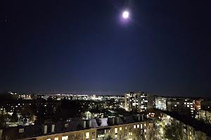 квартира за адресою Космонавтів просп., 49