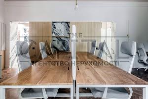 коммерческая по адресу Ивана Мазепы ул. (Январского Восстания), 3