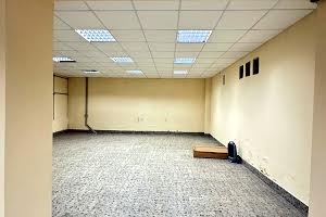 комерційна за адресою Залізнична, 49