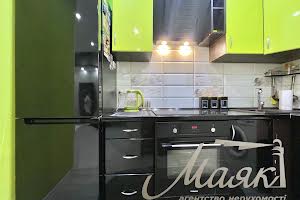 квартира за адресою волгоградська, 26а