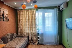 квартира за адресою Космонавтів вул., 140