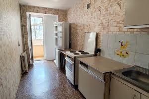 квартира за адресою Михайла Лушпи просп., 14