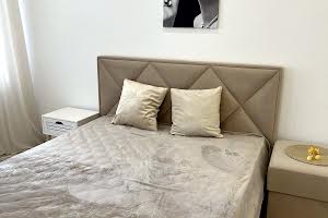 квартира за адресою Польова вул., 8