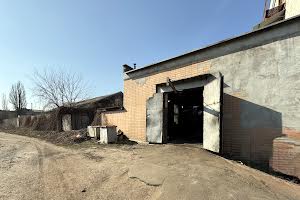 комерційна за адресою Лук'янова вул., 16