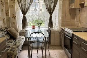 квартира за адресою Знам'янська вул. (Знаменська), 49