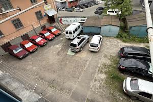 квартира за адресою Григорія Квітки-Основ'яненка вул., 4