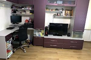квартира за адресою Симиренка вул., 13