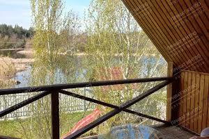 будинок за адресою с. Брунівка, центральна, 1