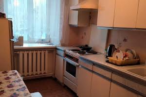 квартира за адресою Владислава Бувалкіна вул. (Бочарова Генерала), 13