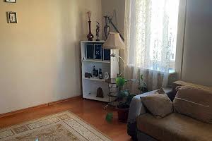 квартира за адресою Академіка Сахарова вул., 48