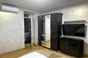 квартира за адресою Богдана Хмельницького вул., 33а