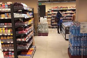 комерційна за адресою Лук'янівська вул., 1