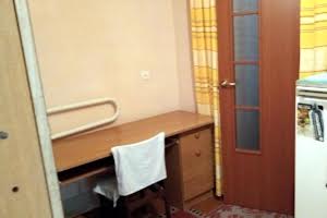 будинок за адресою ПеревулокГранітний, 18