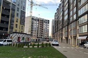 квартира за адресою Домбровського вул., 3-в