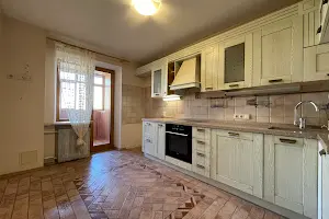 квартира за адресою Драгоманова вул., 15а