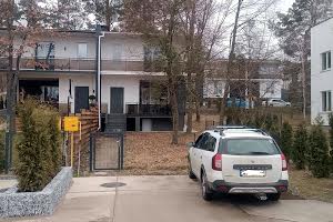 дом по адресу центральна
