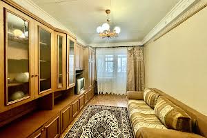 квартира за адресою Олексія Вадатурського вул., 61